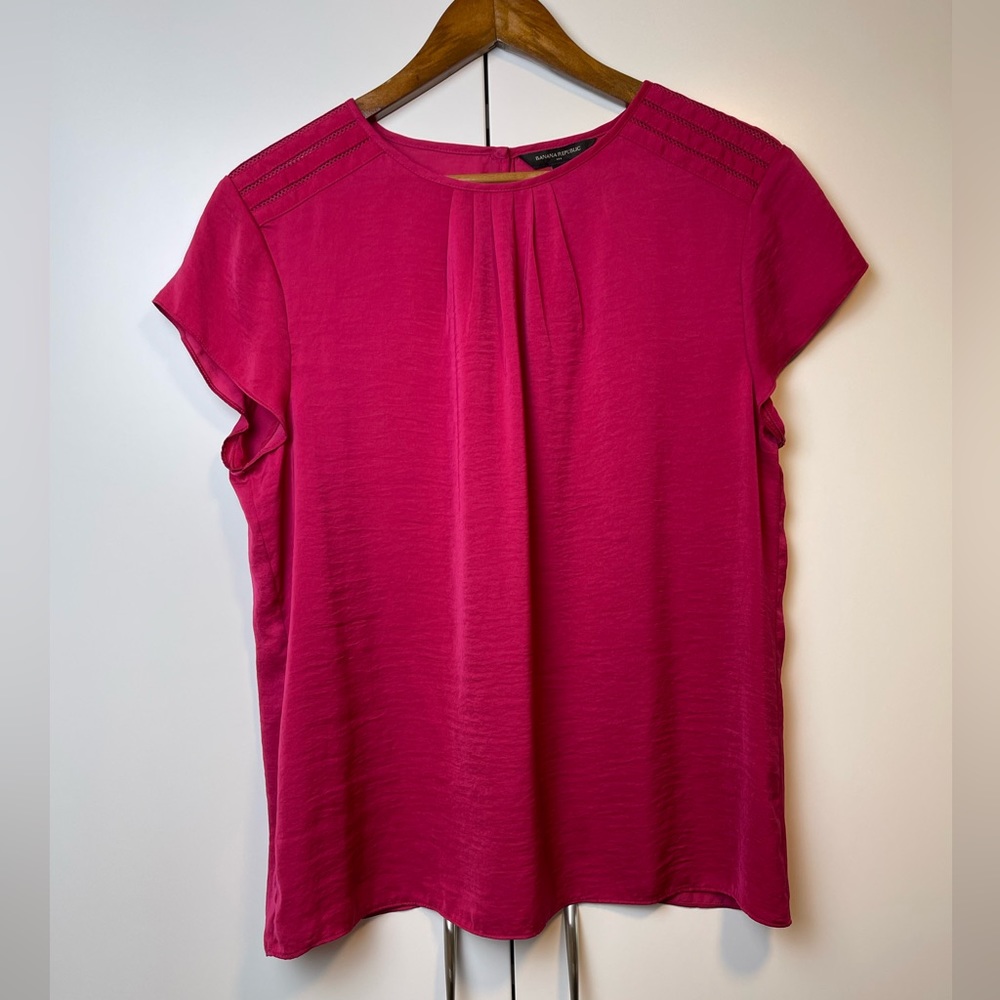 SOLD 2 Silk blouses fuchsia, and Evergreen!Absolutely beautiful! both XL.